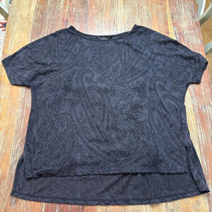 Miraclebody Black Paisley Short Sleeve Tee XL
